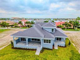 Picture of 6434 Rubia Circle, Apollo Beach, FL 33572