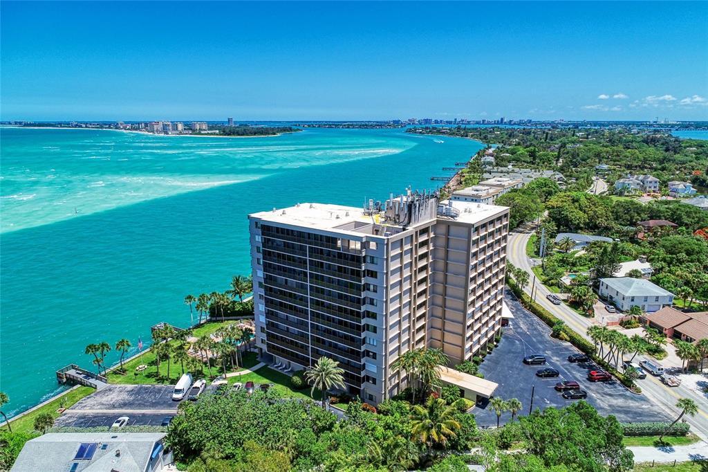 Picture of 4822 Ocean Boulevard Unit 2A, Sarasota, FL 34242