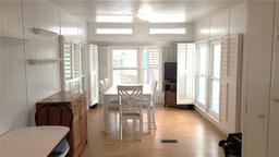 Picture of 4851 W Gandy Boulevard Unit B4 L32, Tampa, FL 33611