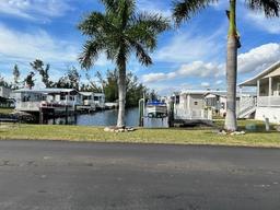 Picture of 4300 Riverside Drive Unit 132, Punta Gorda, FL 33982