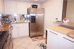 Picture of 4900 Brittany Drive S Unit 1303, St Petersburg, FL 33715