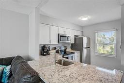 Picture of 13934 Mission Oaks Boulevard Unit 13934, Seminole, FL 33776