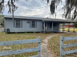 Picture of 16833 NE Us Hwy 301, Waldo, FL 32694