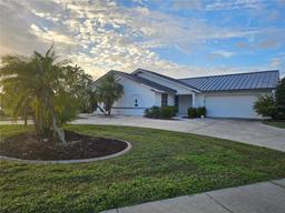 Picture of 975 Coronado Drive, Punta Gorda, FL 33950