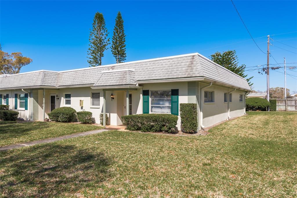 Picture of 1442 Normandy Park Drive Unit 1, Clearwater, FL 33756