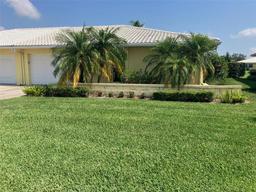 Picture of 3720 Hampshire Lane Unit 5622, Sarasota, FL 34232