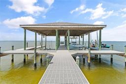 Picture of 732 Peakes Point Drive, Gulf Breeze, FL 32561