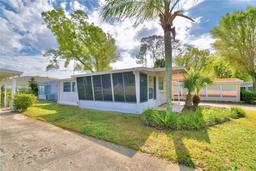 Picture of 110 Holiday Lane, Auburndale, FL 33823