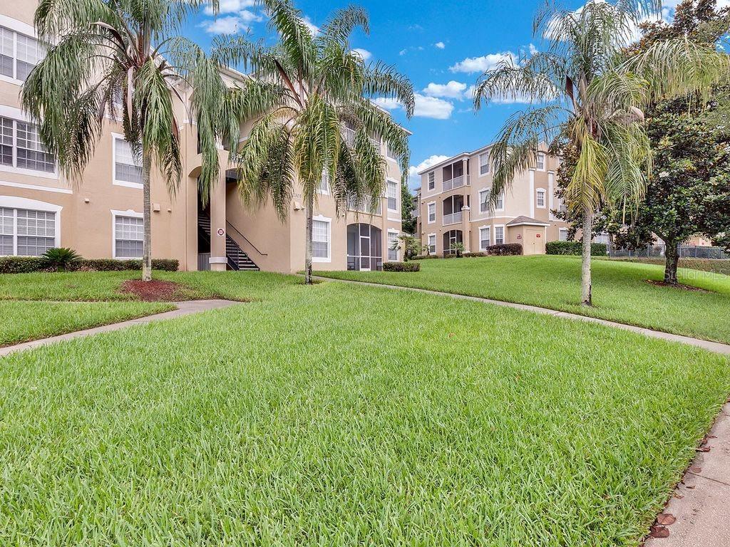 Picture of 2305 Silver Palm Drive Unit 103, Kissimmee, FL 34747