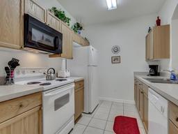 Picture of 2305 Silver Palm Drive Unit 103, Kissimmee, FL 34747