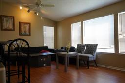 Picture of 2601 SW Archer Road Unit G-326, Gainesville, FL 32608