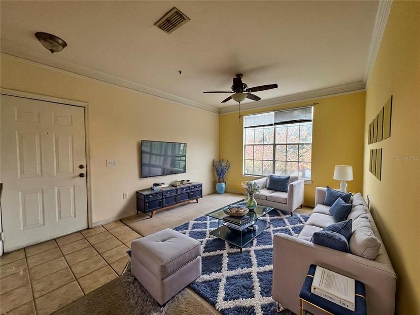 Picture of 12825 Madison Pointe Circle Unit 205, Orlando FL 32821