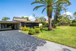 Picture of 678 White Pine Tree Road Unit 60, Venice, FL 34285