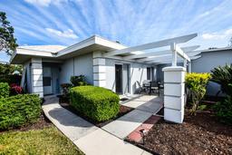 Picture of 266 Cerromar Way S Unit 55, Venice, FL 34293