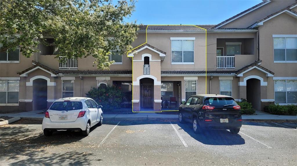 Picture of 10447 Villa View Circle Unit 10447, Tampa, FL 33647