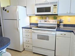 Picture of 3772 Lake Bayshore Drive Unit K-517, Bradenton, FL 34205