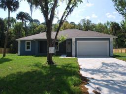 Picture of 181 N Putnam Grove Road, Oak Hill, FL 32759