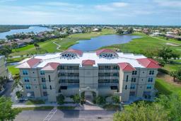 Picture of 10045 Links Lane Unit 404, Rotonda West, FL 33947