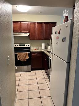 Picture of 13953 Fairway Island Drive Unit 622, Orlando, FL 32837