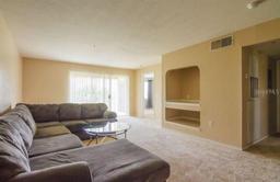 Picture of 13917 Fairway Island Drive Unit 932, Orlando, FL 32837