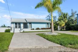 Picture of 821 White Heron Boulevard, Ruskin, FL 33570