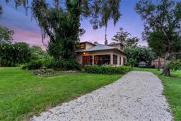 Picture of 117 Tucker Avenue, Sarasota, FL 34232