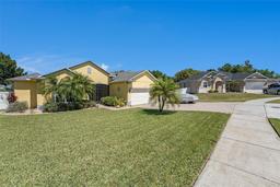 Picture of 147 Brookshire Drive, Lake Wales, FL 33898