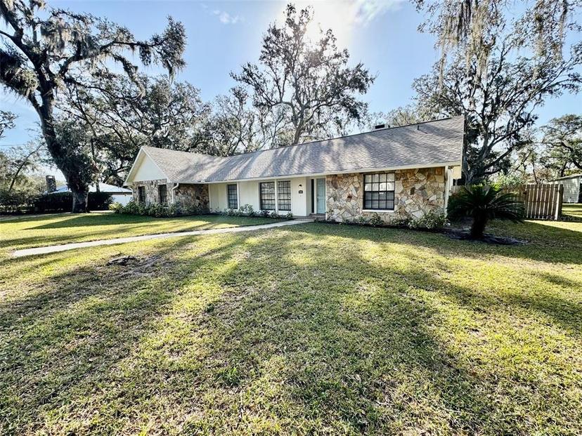 Picture of 1501 Buell Court, Plant City FL 33567