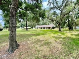 Picture of 1501 Buell Court, Plant City, FL 33567