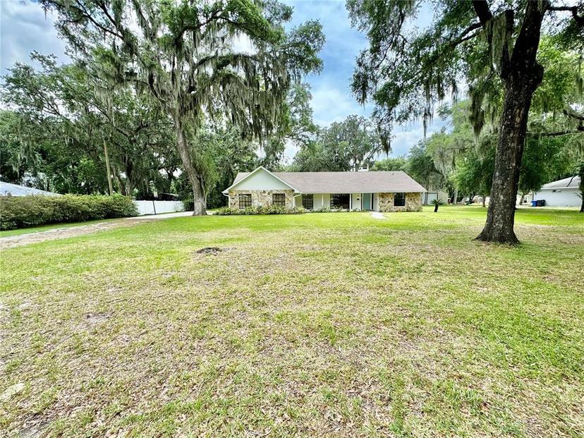 Picture of 1501 Buell Court, Plant City FL 33567