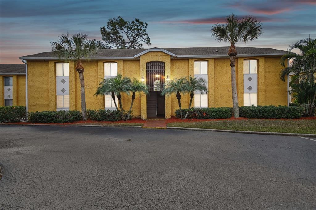 Picture of 1967 Toucan Way Unit 201, Sarasota, FL 34232