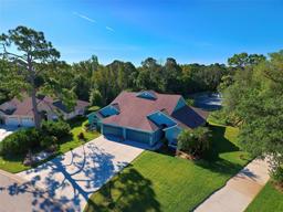 Picture of 822 Bayport Circle, Venice, FL 34292