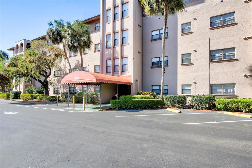 Picture of 6150 Gulfport Boulevard S Unit 104, Gulfport, FL 33707