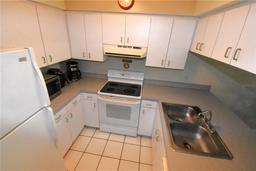 Picture of 2735 SW 35Th Place Unit 905, Gainesville, FL 32608