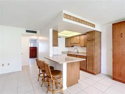 Picture of 650 Pinellas Point Drive S Unit 128, St Petersburg, FL 33705