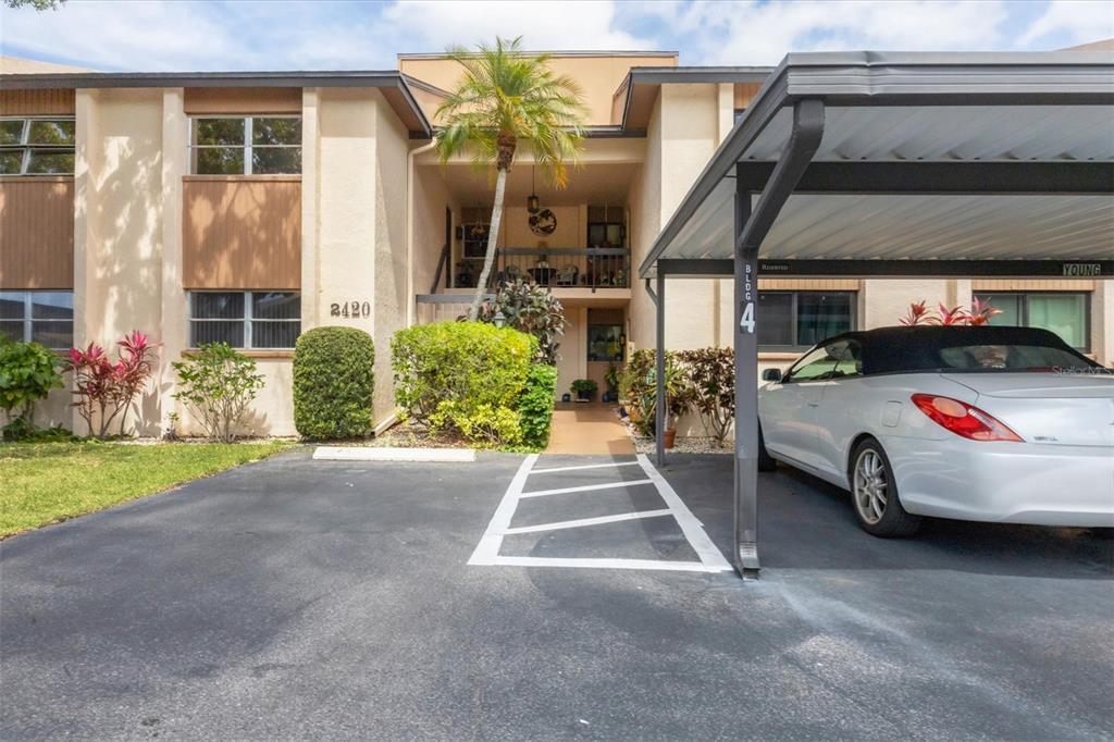 Picture of 2420 Clubhouse Circle Unit 103, Sarasota, FL 34232