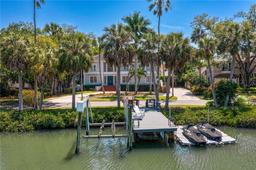 Picture of 814 S Bayside Drive, Tampa, FL 33609