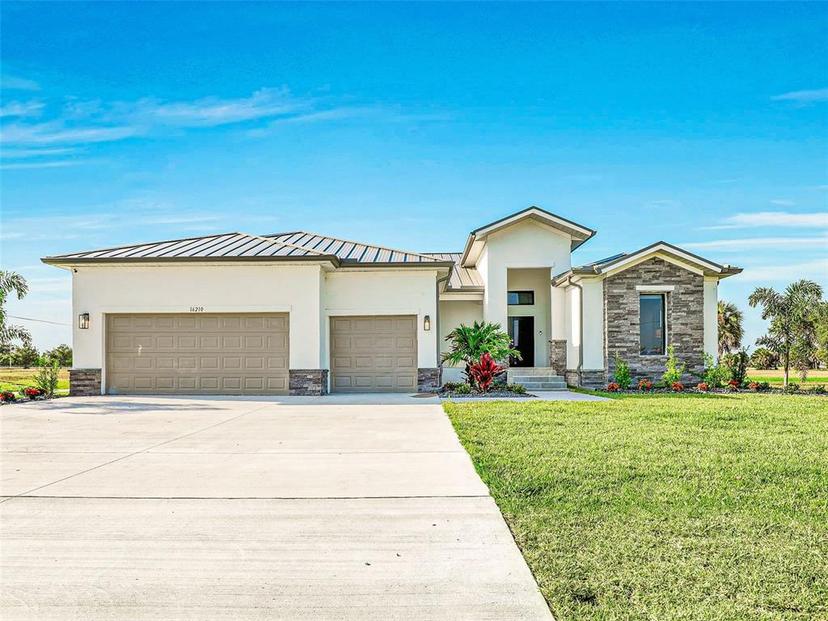 Picture of 16210 Cape Horn Boulevard, Punta Gorda FL 33955