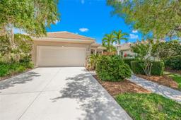 Picture of 7339 Kensington Court, University Park, FL 34201