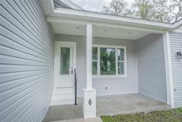 Picture of 13055 NE 7Th Loop, Silver Springs, FL 34488