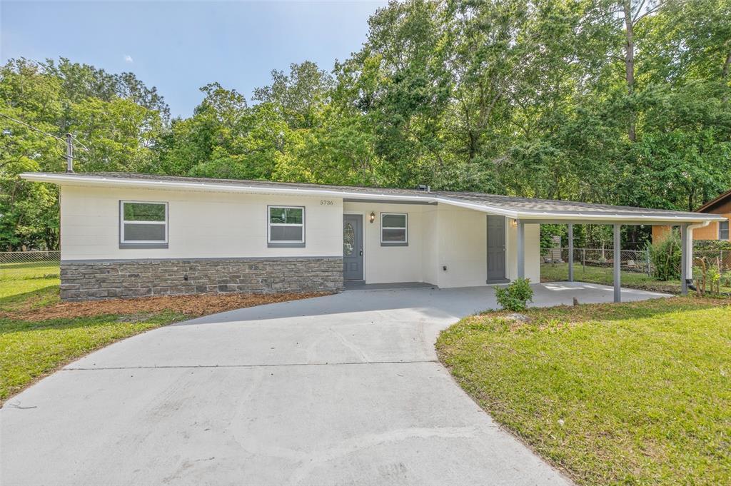 Picture of 5736 Kinlock Court, Jacksonville, FL 32219