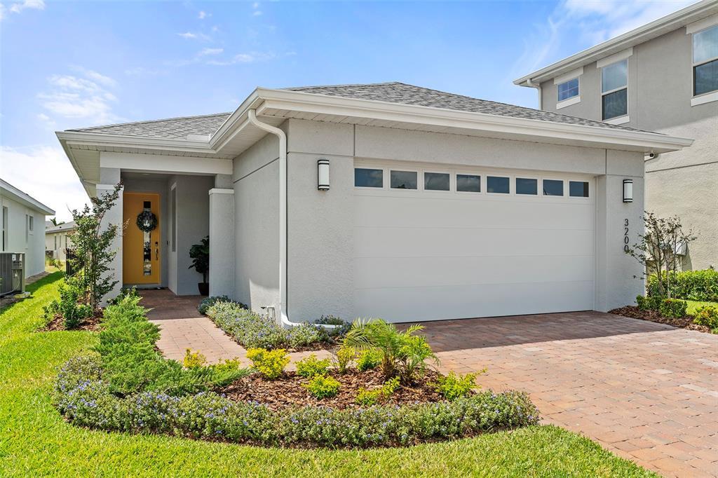 Picture of 3200 Songbird Cir, Harmony, FL 34773