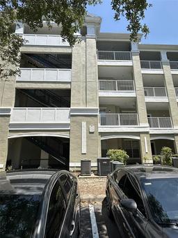 Picture of 8290 Gate Parkway W Unit 166, Jacksonville, FL 32216