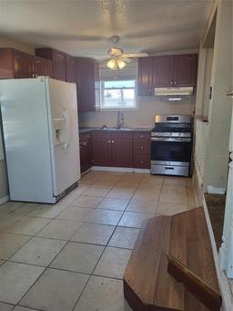 Picture of 6580 Seminole Boulevard Unit 634, Seminole, FL 33772