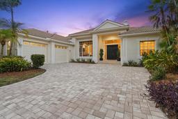 Picture of 6915 Chancery Place, University Park, FL 34201