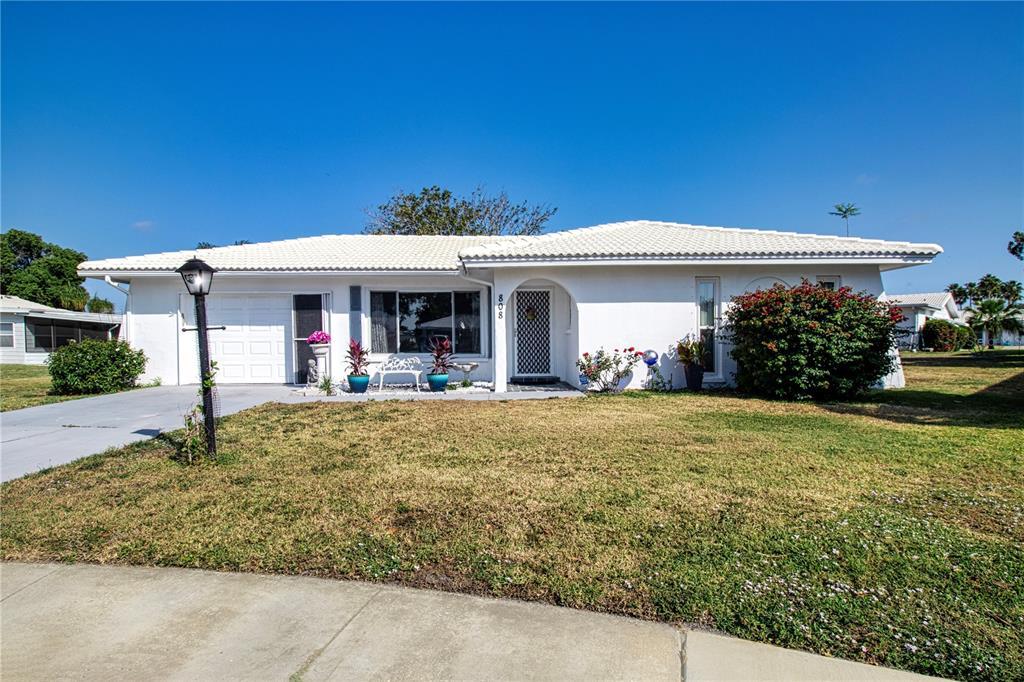 Picture of 808 Mandarin Circle, Bradenton, FL 34208