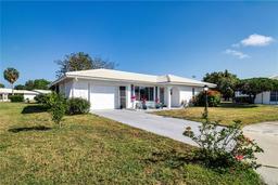 Picture of 808 Mandarin Circle, Bradenton, FL 34208