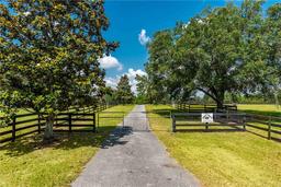 Picture of 3670 SE 148Th Terrace, Morriston, FL 32668