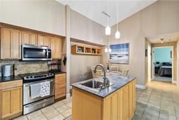 Picture of 4102 Central Sarasota Parkway Unit 926, Sarasota, FL 34238