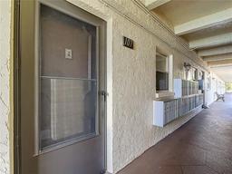 Picture of 11485 Oakhurst Road Unit 107, Largo, FL 33774